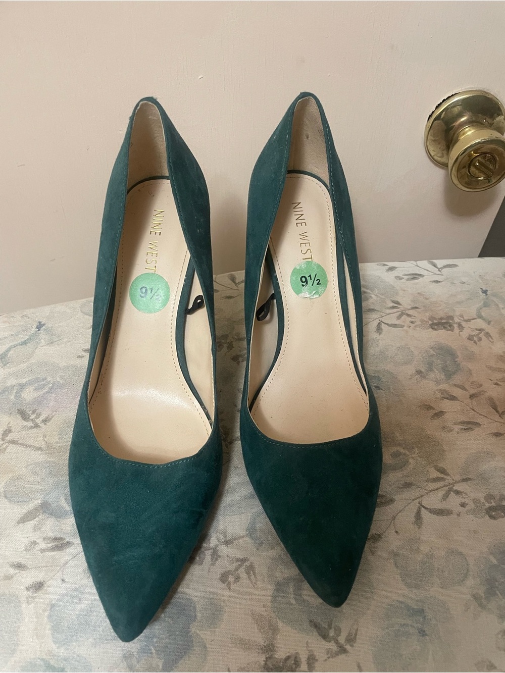 Nine West Teal Green Suede Pointed-Toe Pumps